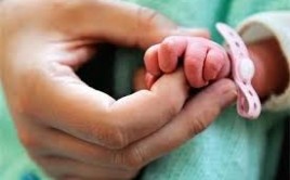 Чети и дари преносима инфузионна помпа с батерии за Неонатологично отделение в МБАЛ гр.Шумен. 